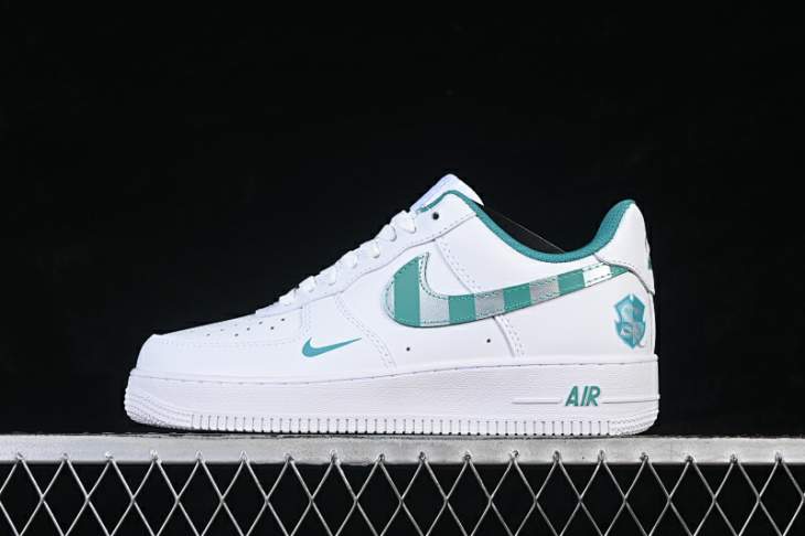 Picture of Air Force 1 _SKUfw22068478779426597fw